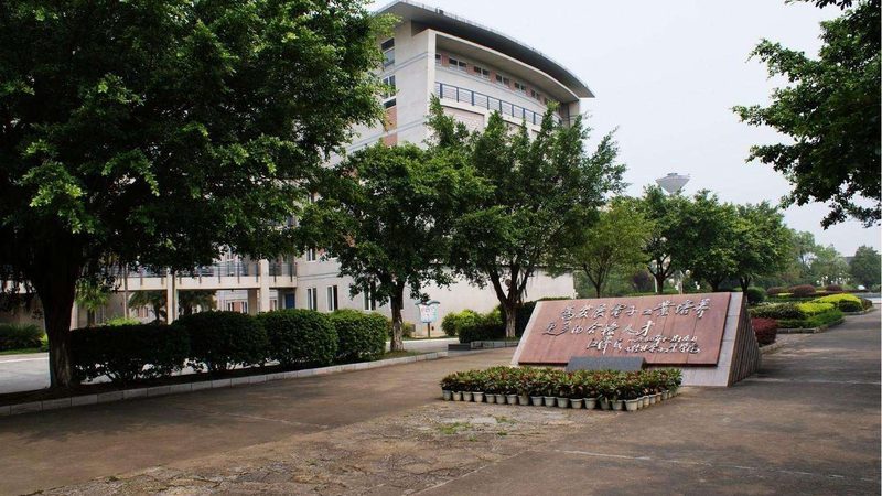 揭秘双面线路板最小线宽线距：工艺与性能的微妙平衡
